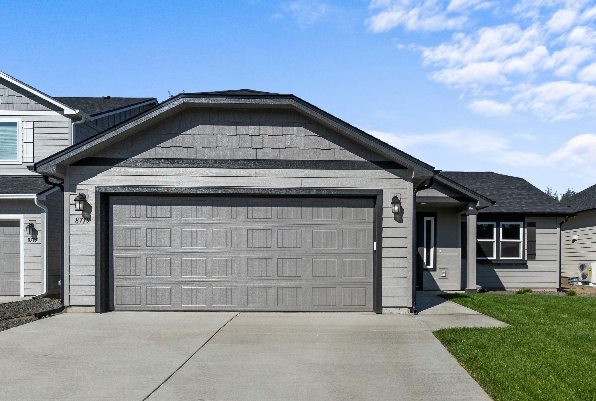 Hazelnut St, Spokane, WA 99208