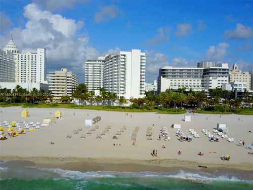 ph12-100 Lincoln Rd, Miami Beach, FL, 33139-2013 | Card Image