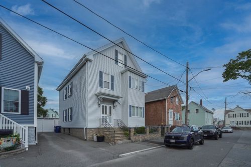 39 Bay St, New Bedford, MA, 02740-3309 | Card Image