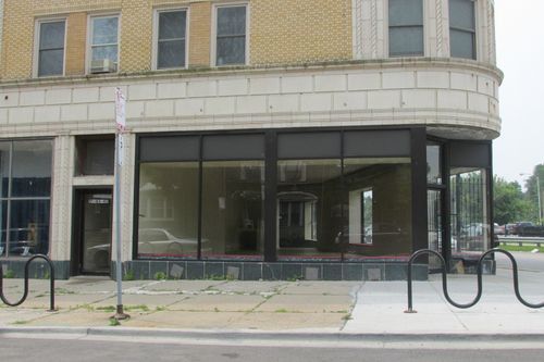 apt-2-1729 91st St, Chicago, IL, 60620-5696 | Card Image