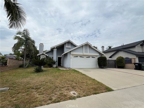 611 Silver Bridle Rd, Walnut, CA, 91789-4704 | Card Image