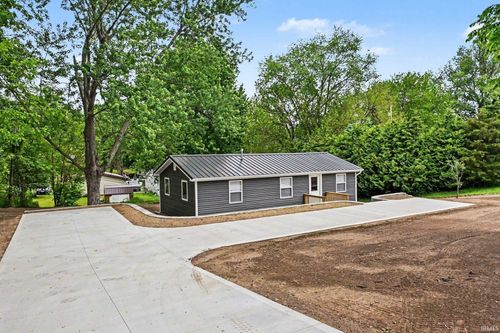 202 S 26th Street, Goshen, IN, 46528 | Card Image