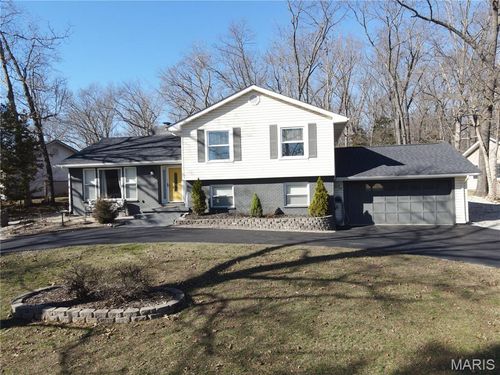 5697 Lake Tishomingo Rd, Hillsboro, MO, 63050-1501 | Card Image