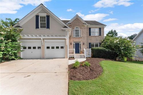 8455 Woodland View Dr, Gainesville, GA, 30506-4850 | Card Image