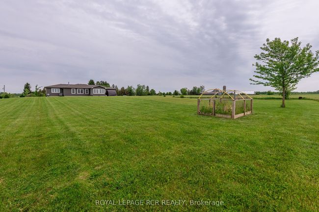 384154 20 Sideroad, House other with 3 bedrooms, 2 bathrooms and 10 parking in Amaranth ON | Image 27