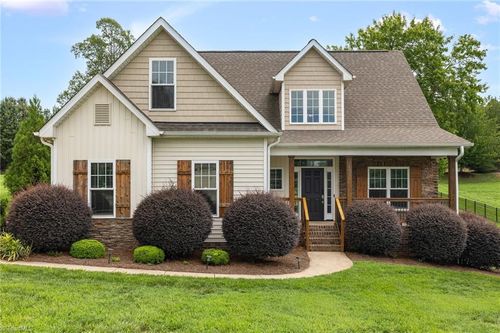 159 Windward Dr, Stokesdale, NC, 27357-7452 | Card Image