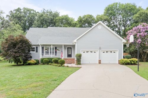 108 Heatherwood Ct, Madison, AL, 35758-8256 | Card Image