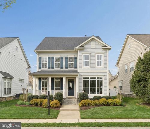 23342 Higbee Ln, BRAMBLETON, VA, 20148-7008 | Card Image
