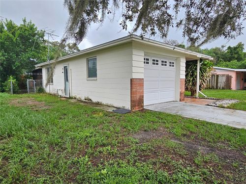 1702 Aqua Ln, HOLIDAY, FL, 34691-5436 | Card Image