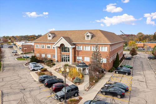 ste-206-912 Northwest Hwy, Fox River Grove, IL, 60021-1925 | Card Image