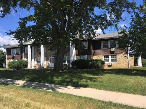 5000 W Cold Spring Rd, GREENFIELD, WI, 53220-3677 | Card Image