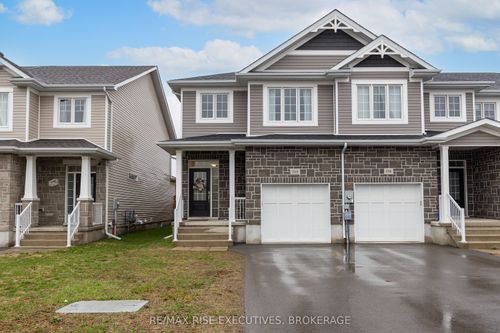 1538 Davenport Cres, Kingston, ON, K7P0M6 | Card Image