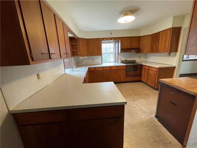 1730 Fels Rd, House other with 3 bedrooms, 3 bathrooms and null parking in Pennsburg PA | Image 11