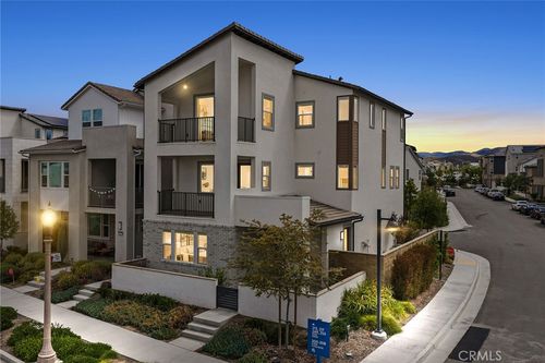 427 Flycatcher, Irvine, CA, 92618-5947 | Card Image
