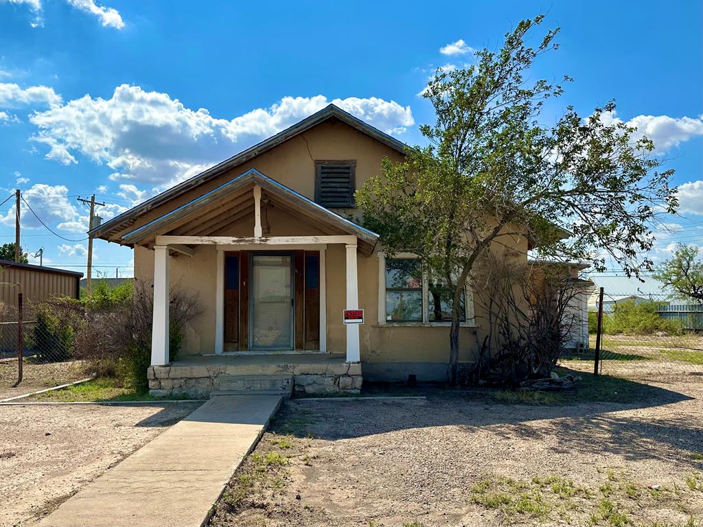 Front St, Fort Stockton, TX 79735