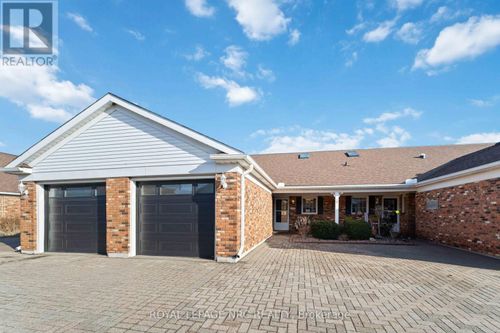 4115 Apple Blossom Lane, Vineland, ON, L0R2C0 | Card Image