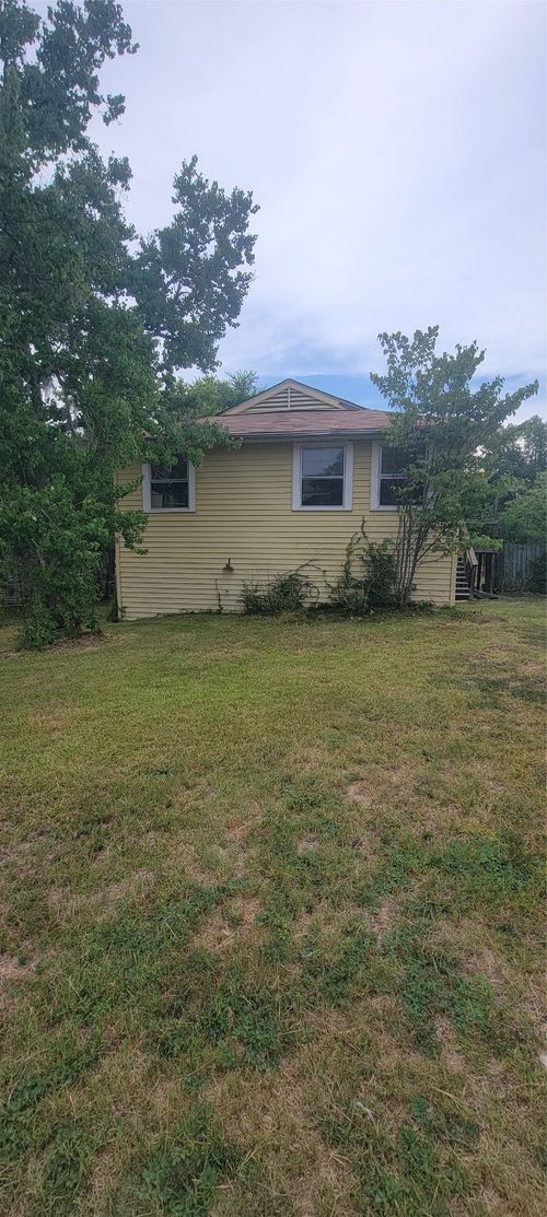 253 Midlake Marina Rd, Doyline, LA, 71023-3443 | Card Image