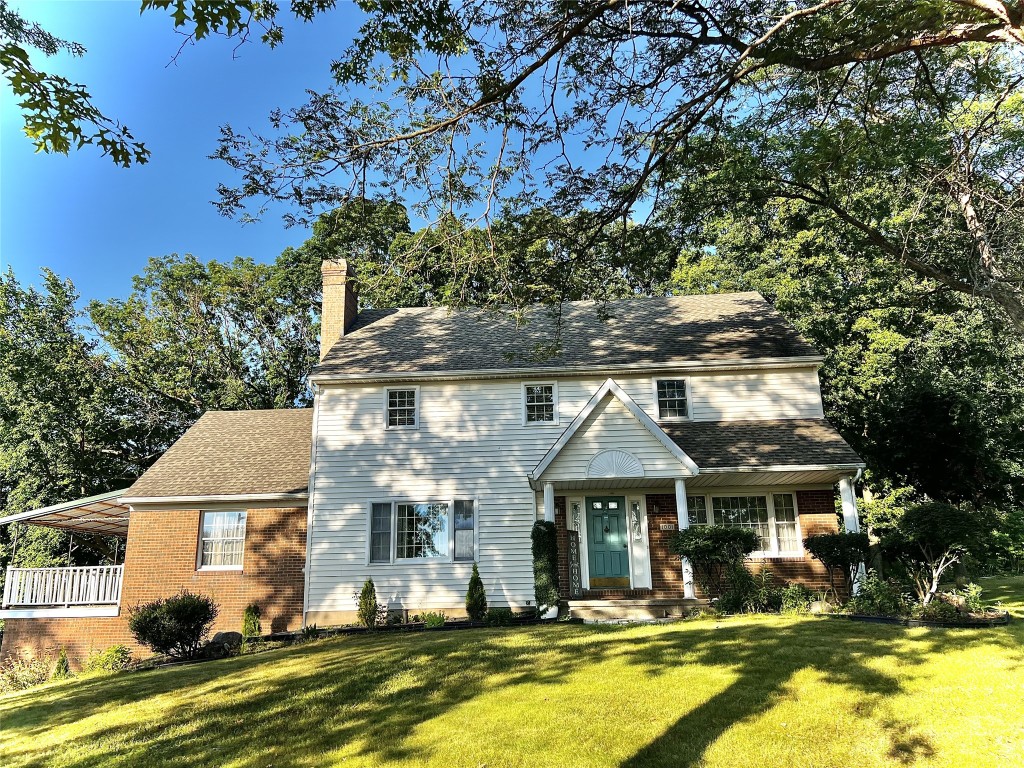 Mission Dr, Erie, PA 16509
