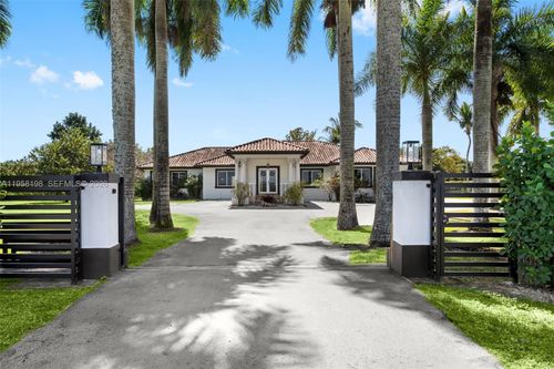 16800 Sw 190th St, Miami, FL, 33187-5114 | Card Image