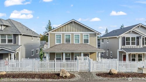 30 E Compass Ln, Allyn, WA, 98524-7806 | Card Image
