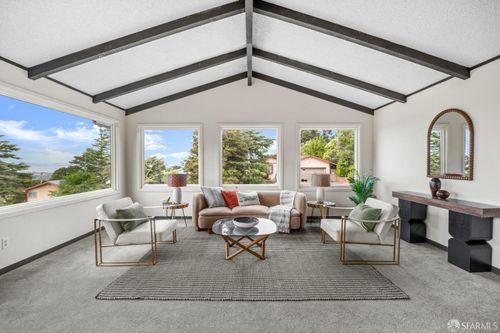 6308 Jerilynn Ave, Richmond, CA, 94806-4242 | Card Image