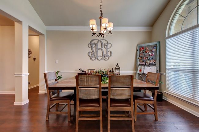 323 Chisholm Trl, House other with 4 bedrooms, 3 bathrooms and null parking in Bastrop TX | Image 14