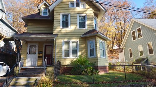 22 N Park St, Vernon, CT, 06066-3224 | Card Image