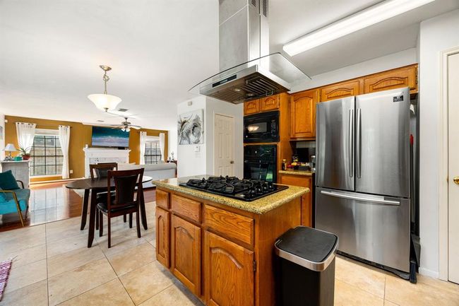 2627 Woodsboro Dr, House other with 4 bedrooms, 3 bathrooms and 2 parking in Spring TX | Image 19