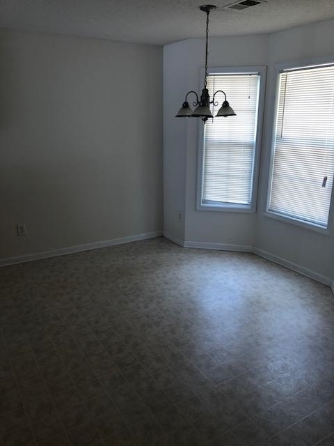 Residential Lease in Locust Grove 3