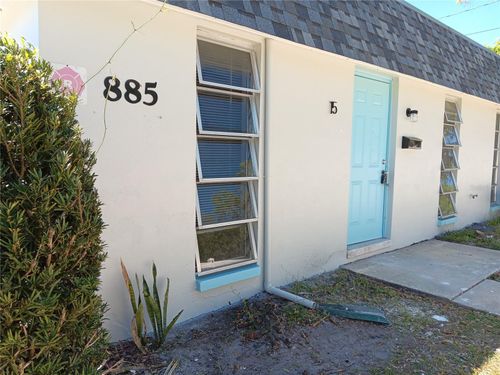 15-885 Beltrees St, Dunedin, FL, 34698-7862 | Card Image