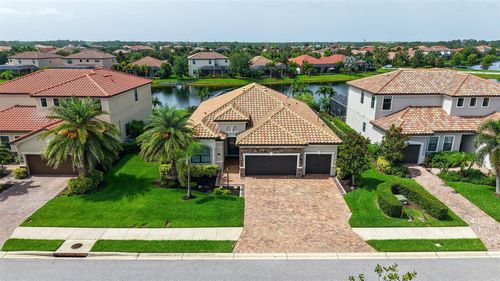 13220 Swiftwater Way, LAKEWOOD RANCH, FL, 34211-4054 | Card Image