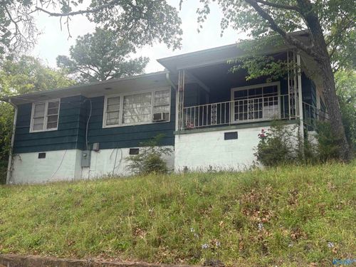 3300 Avenue Q, Birmingham, AL, 35208-2022 | Card Image