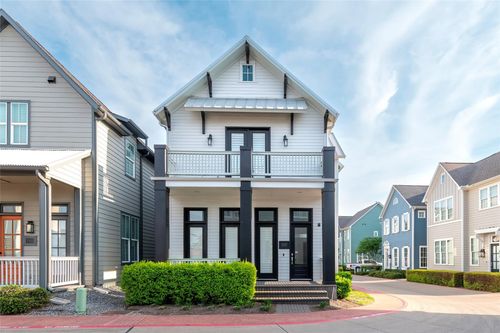 700 Wooster Ln, Plano, TX, 75074-8872 | Card Image