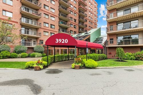 apt-517-3920 Mystic Valley Pkwy, Medford, MA, 02155-6907 | Card Image