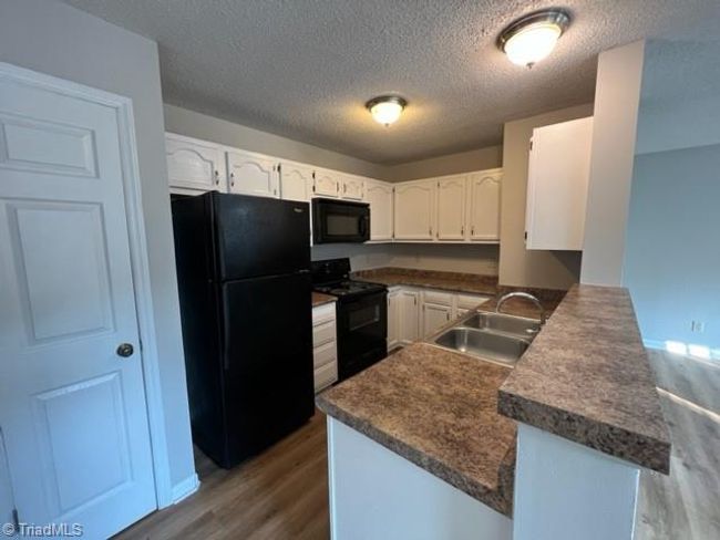 APT-2D - 3614 Morris Farm Dr, Townhouse with 2 bedrooms, 2 bathrooms and null parking in Greensboro NC | Image 8