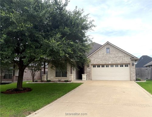 228 Passendale Ln, College Station, TX, 77845-4060 | Card Image
