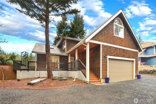 21 E Michelle Ct, Union, WA, 98592-9413 | Card Image