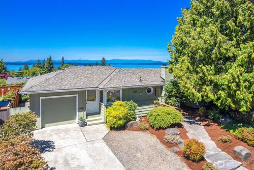 9423 45th Avenue Sw, Seattle, WA, 98136 | Card Image
