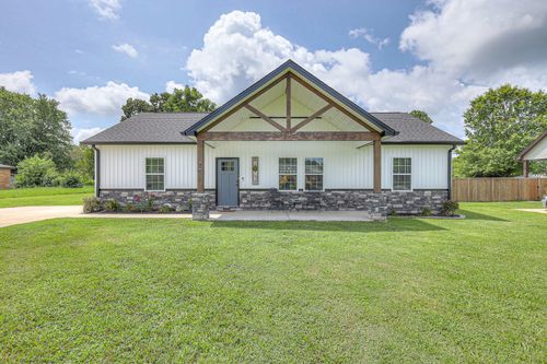 6102 Austin Peay Hwy, Westmoreland, TN, 37186-2353 | Card Image