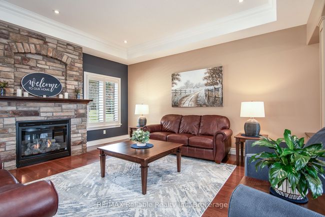 24 Carriage Lane, House other with 3 bedrooms, 3 bathrooms and 6 parking in Bayfield ON | Image 14