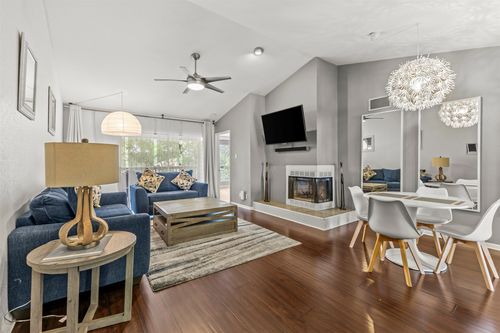 1606-2450 Wickersham Ln, Austin, TX, 78741-4758 | Card Image