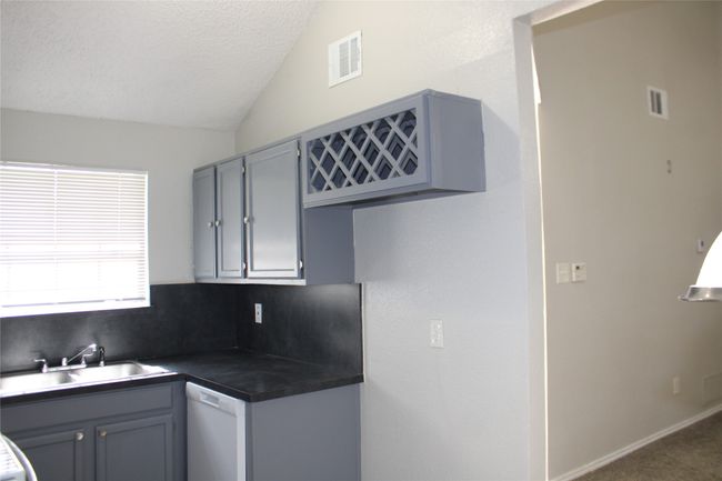 204002 Cochise Dr, House other with 3 bedrooms, 1 bathrooms and null parking in Balch Springs TX | Image 7