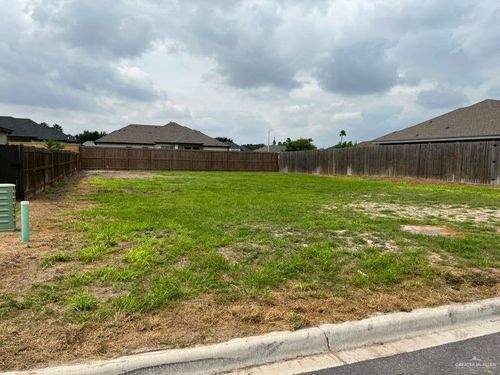 000 Fannin St, Weslaco, TX, 78599 | Card Image