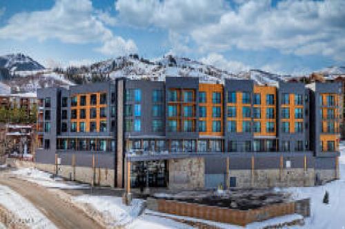 325-2670 Canyons Resort Dr, Park City, UT, 84098-1271 | Card Image