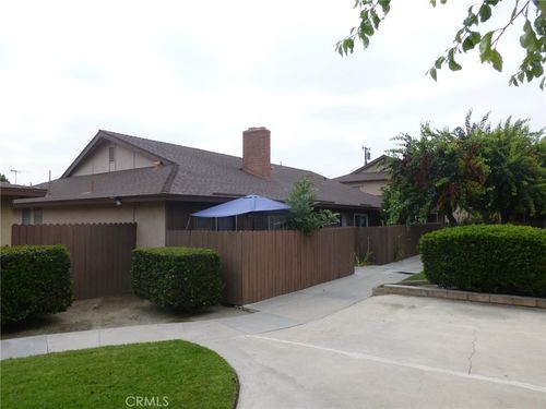 12-2115 S Broden St, Anaheim, CA, 92802-5248 | Card Image