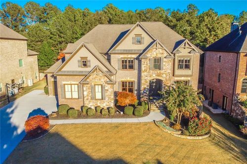 2013 Skybrooke Ln, Hoschton, GA, 30548-6297 | Card Image