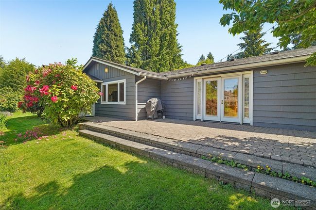 11112 E Riverside Dr, House other with 3 bedrooms, 3 bathrooms and 2 parking in Bothell WA | Image 7