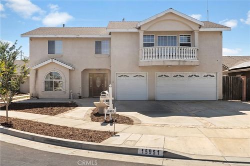 15951 Willett Ln, Huntington Beach, CA, 92647 | Card Image