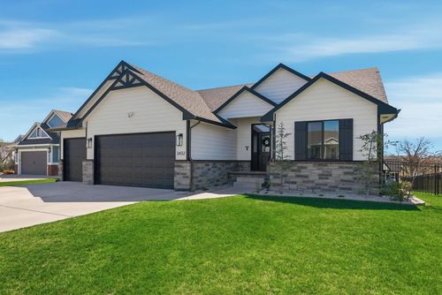 3432 S Lori Ct, Wichita, KS, 67210-1527 | Card Image