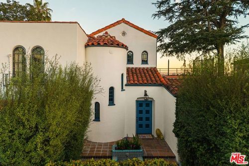 2041 Grace Ave, Los Angeles, CA, 90068-3228 | Card Image